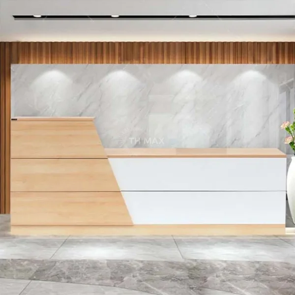Quầy lễ tân TH MAX BLT - 08