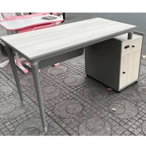 Bàn nhân viên chân sắt TH MAX BNVCS - 83