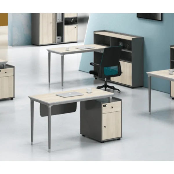 Bàn nhân viên chân sắt TH MAX BNVCS - 83