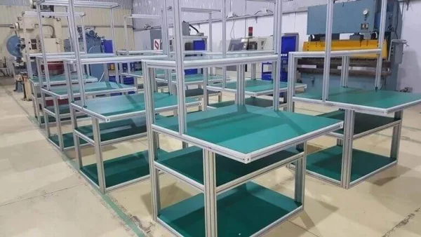 Bàn thao tác TH MAX BTT - 08